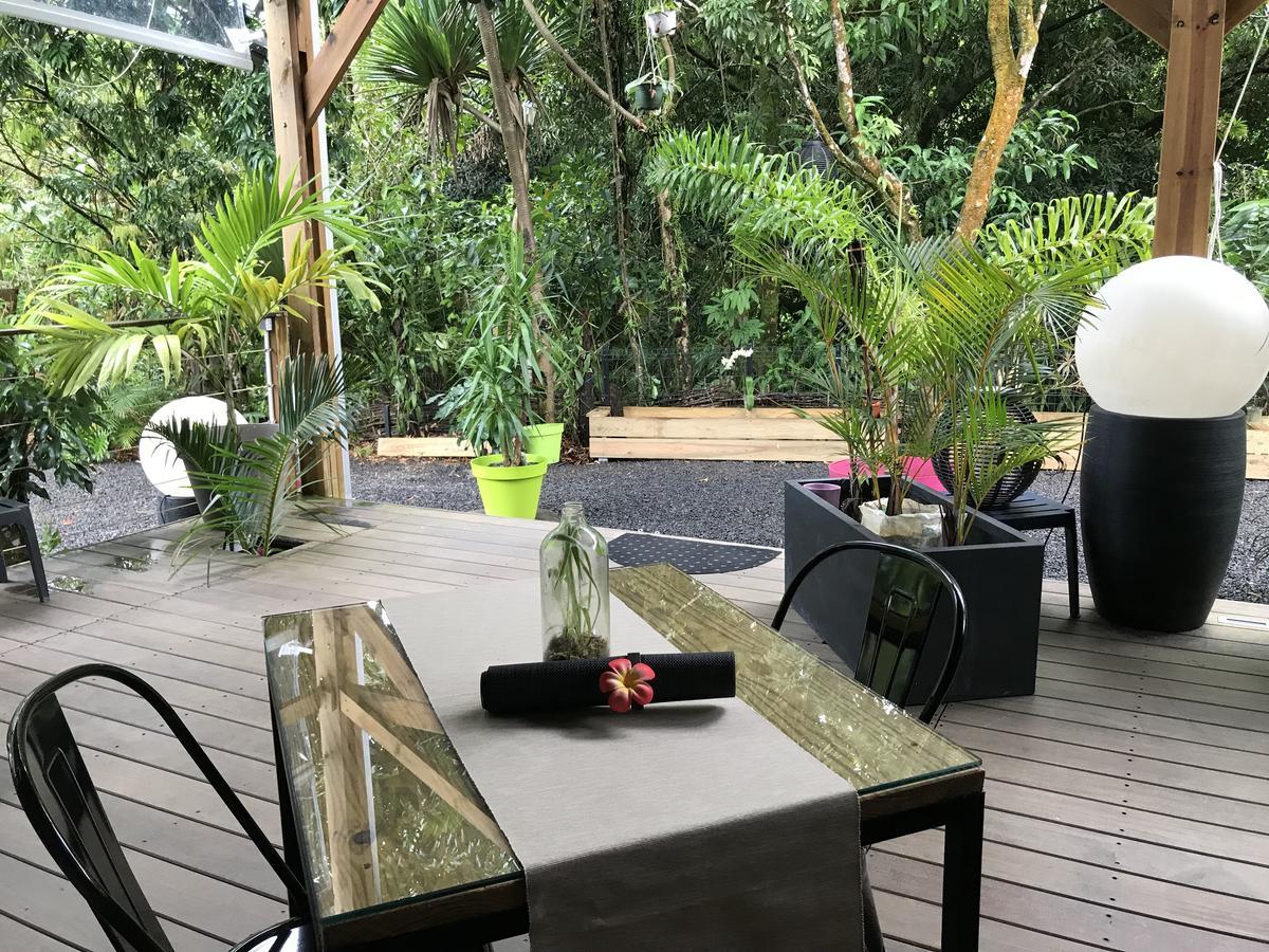 Le Lambablanc Bed and Breakfast Bras-Panon Exterior foto