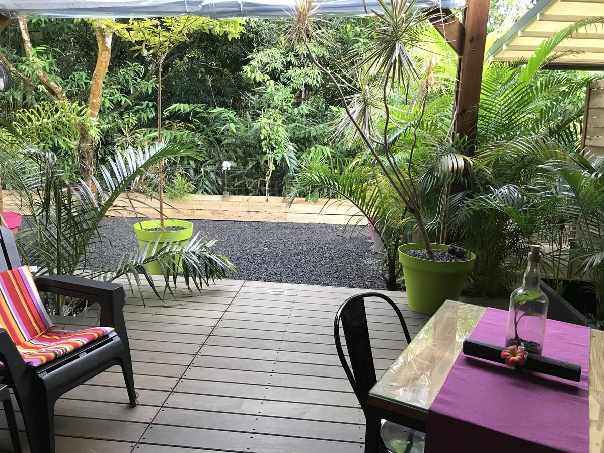 Le Lambablanc Bed and Breakfast Bras-Panon Exterior foto